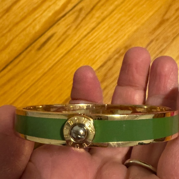 Henri Bendel- Green and gold bracelet - Picture 2 of 5